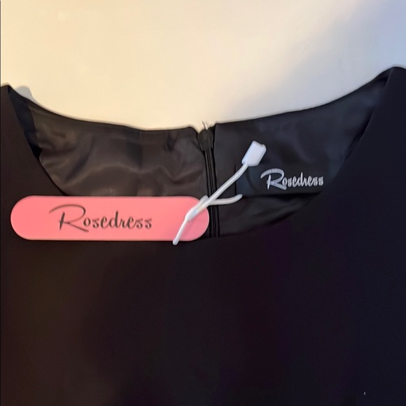 Rosedress Black Feather Trim Sleeveless Top- Size Large - Picture 3 of 5